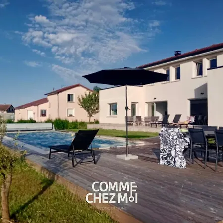 Avec Piscine Pour 10 Personnes - Du Der * Giffaumont-Champaubert